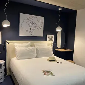 **** Hotel Golden Tulip Hotel & Rooftop Martigues Provence France