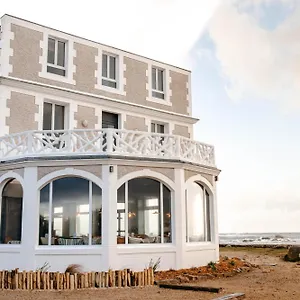 **** Hotel De La Mer, The Originals Relais France